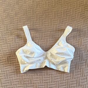 Bali Wireless (Only Tried On Once) Seamless Bralette White